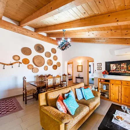 La Casa Di Mannazzotta 2 Bed and breakfast