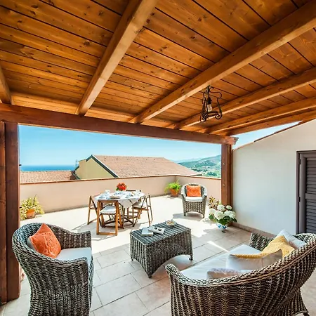 La Casa Di Mannazzotta 2 לינה וארוחת בוקר