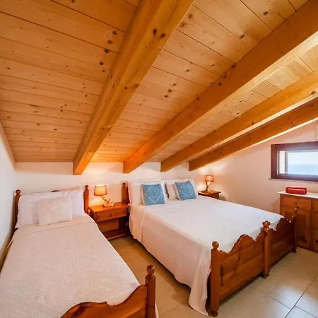 לינה וארוחת בוקר La Casa Di Mannazzotta 2 3*