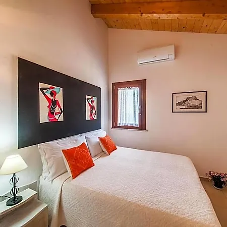La Casa Di Mannazzotta 2 Bed & Breakfast Castelsardo