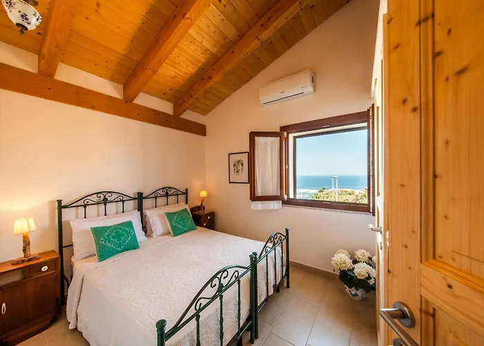 La Casa Di Mannazzotta 2 Bed & Breakfast